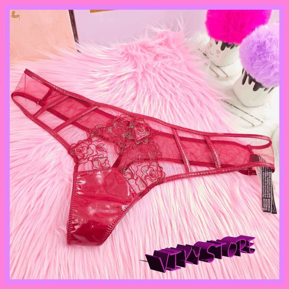❤️ NWT VS Red Leather Like Lace Style XLARGE ❤️
